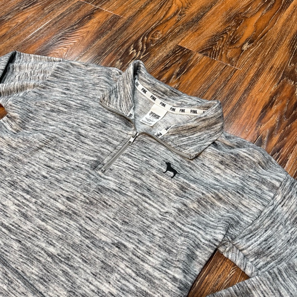 Victoria's Secret PINK Women’s Size S Gray Pullover 1/4 Zip Sweater Shirt Top - Picture 2 of 7